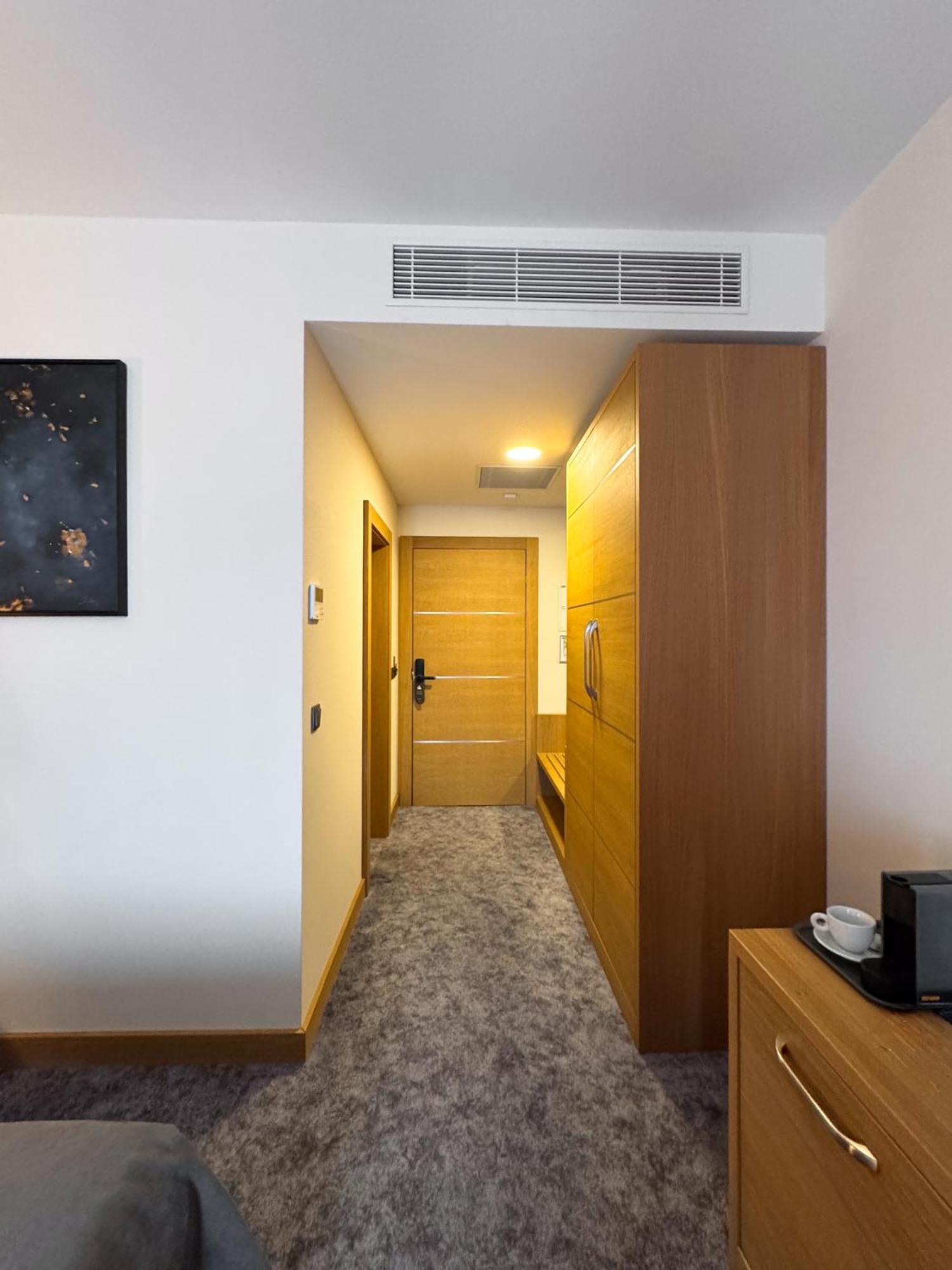 Gazda Hotel&Restaurant - Self Chek-In Jesenice  Dış mekan fotoğraf